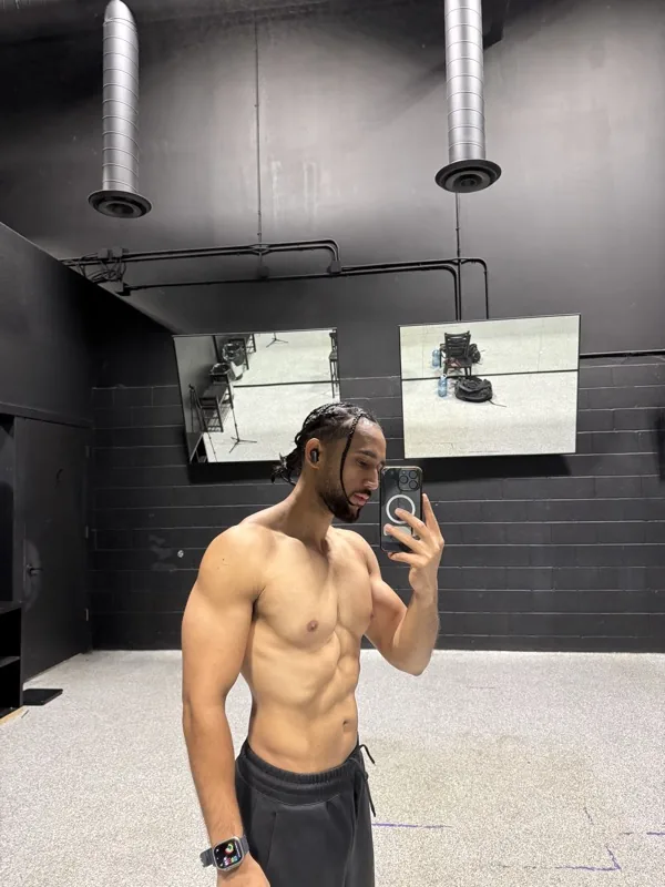 TikTok @trainwithsaq